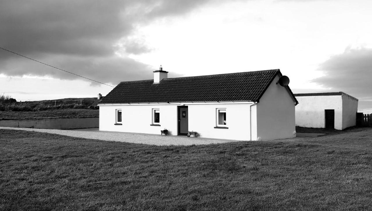 Granny Dens Villa Donegal Town Bagian luar foto