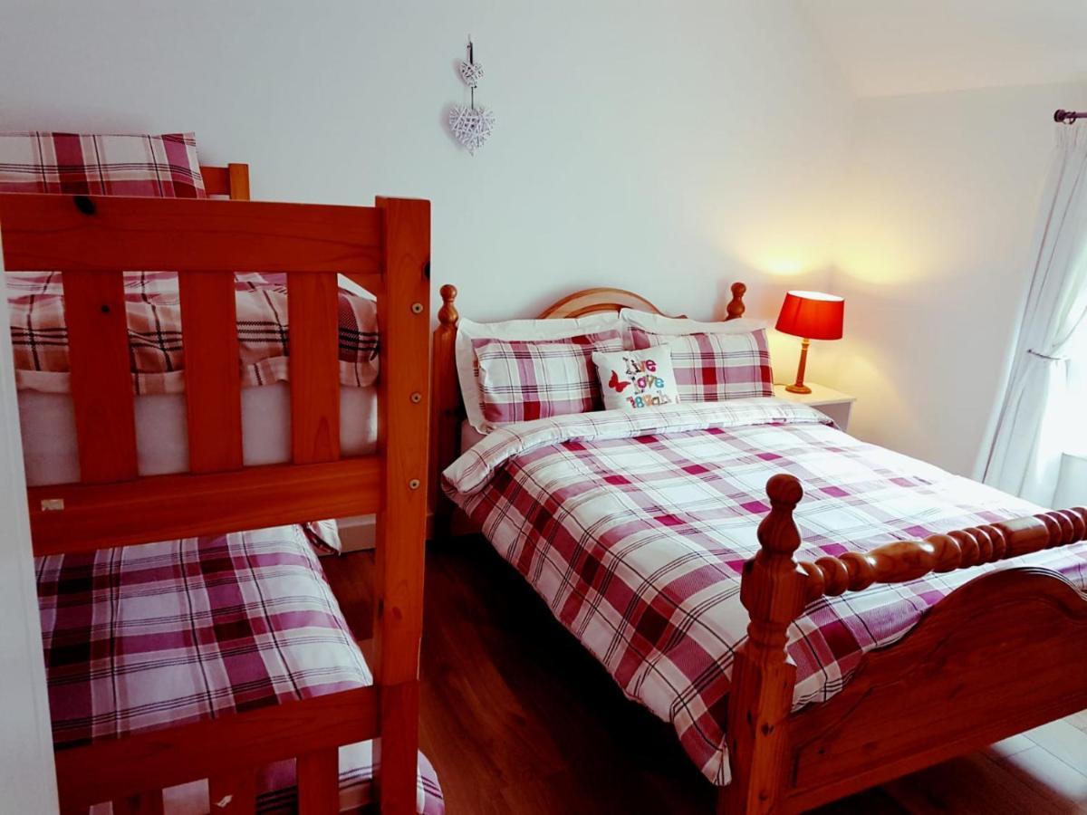 Granny Dens Villa Donegal Town Bagian luar foto